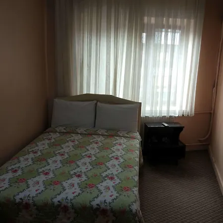 ホテル Petek Konya Meram