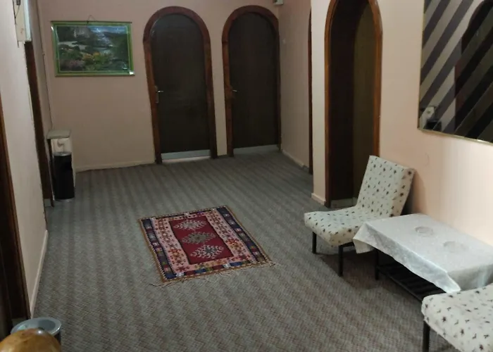 فندق Petek Konya 2*